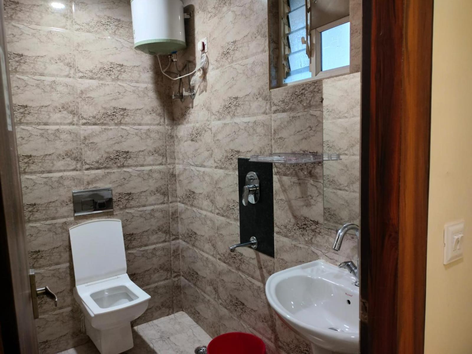 Hotel Holiday Express Колката Екстериор снимка