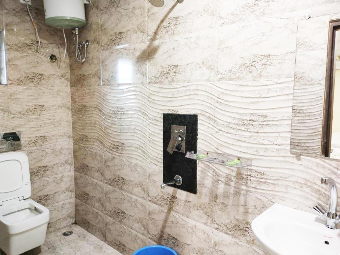 Hotel Holiday Express Колката Екстериор снимка