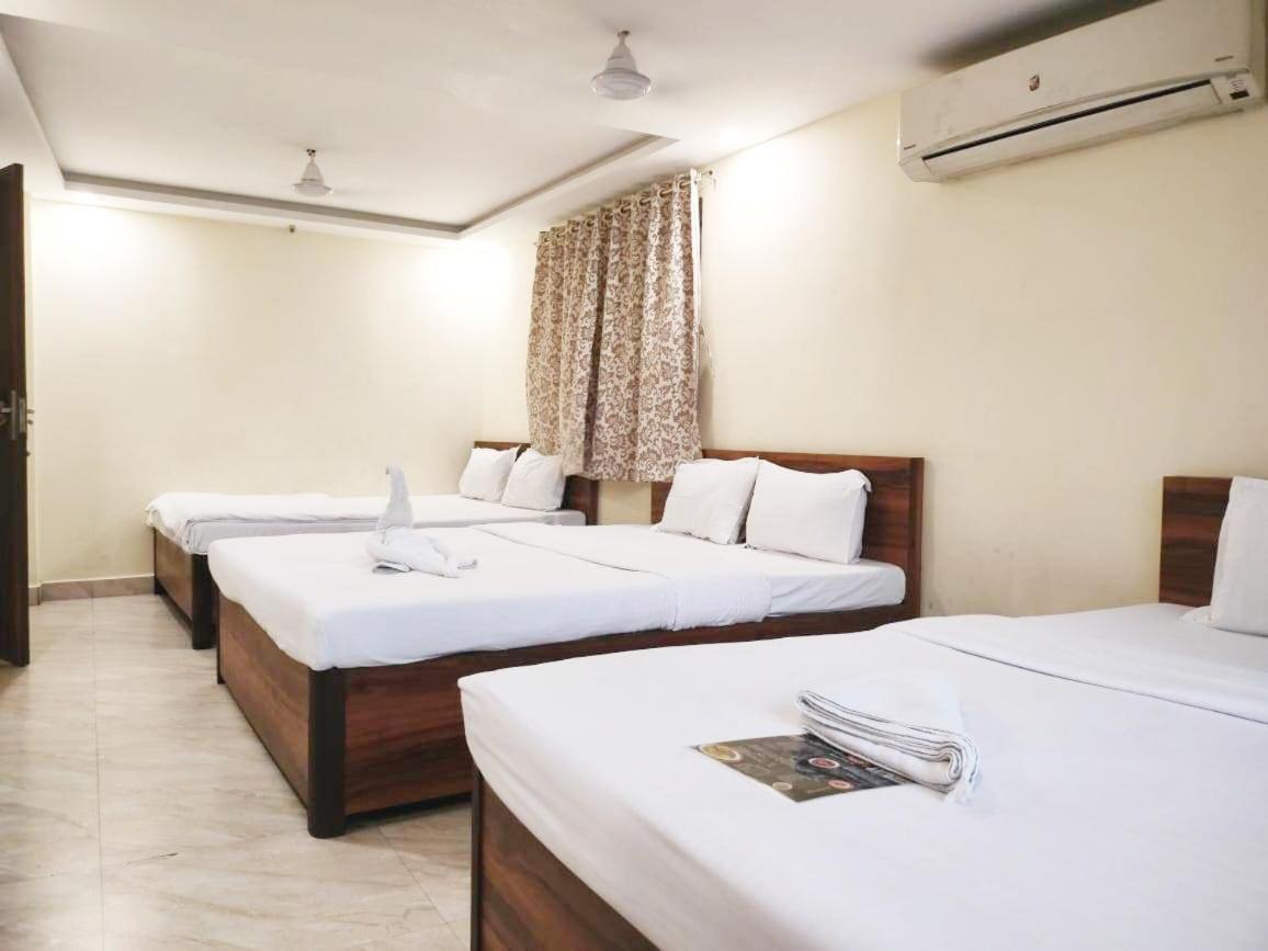 Hotel Holiday Express Колката Екстериор снимка